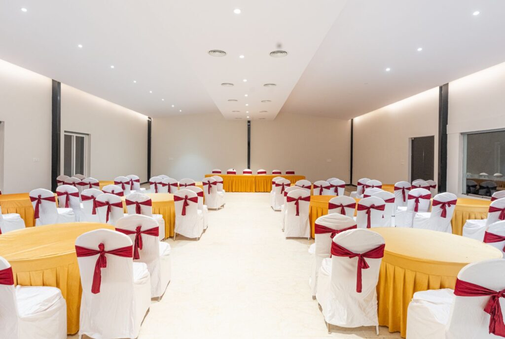 serene resort hyderabad banquet ha;lll for meeting