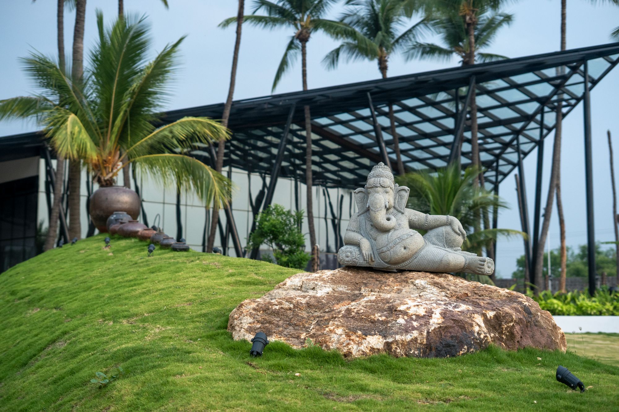 serene resort outdoor photos (2)